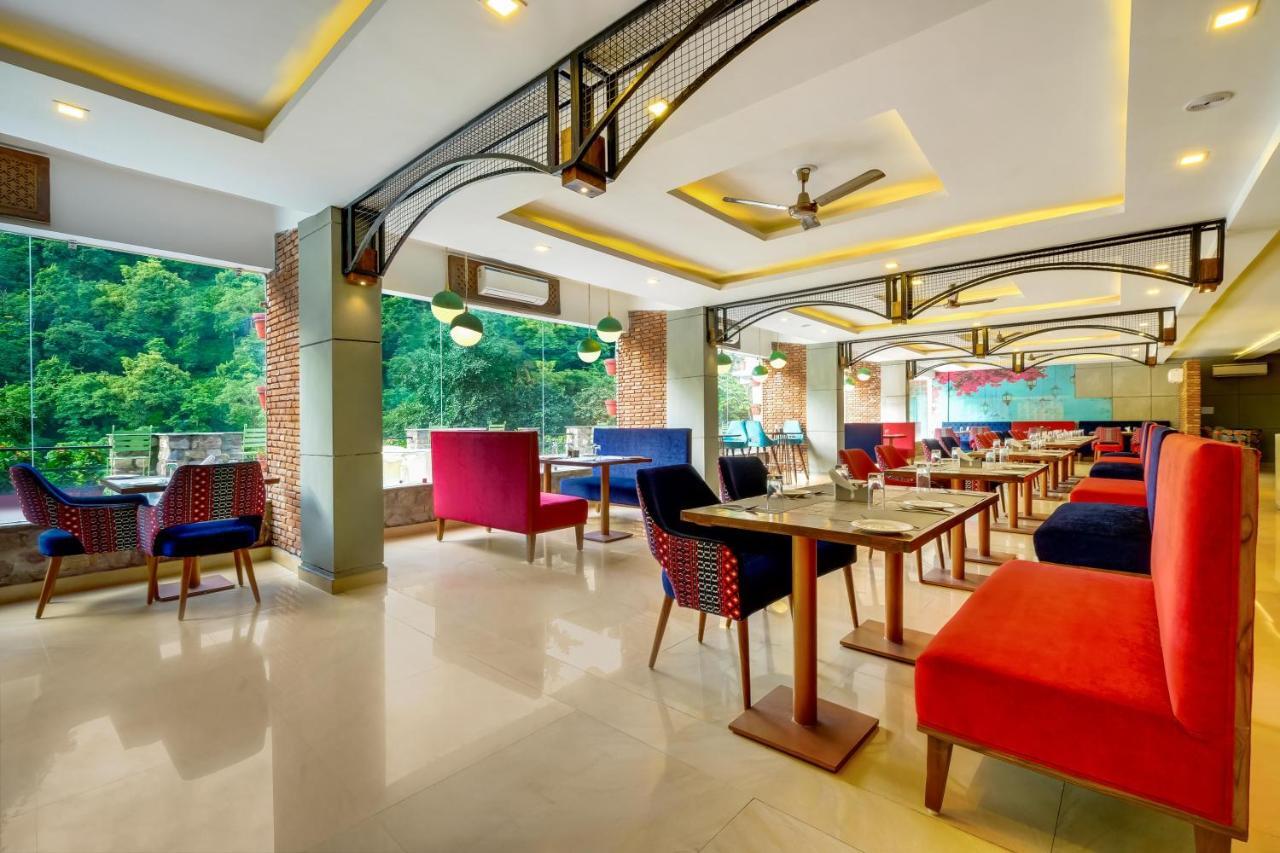 Summit By The Ganges Beach Resort & Spa Rishīkesh Zewnętrze zdjęcie
